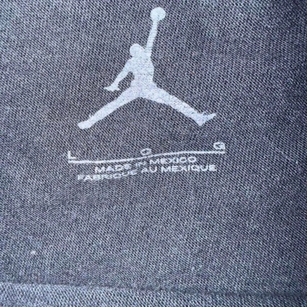 Jordan black world